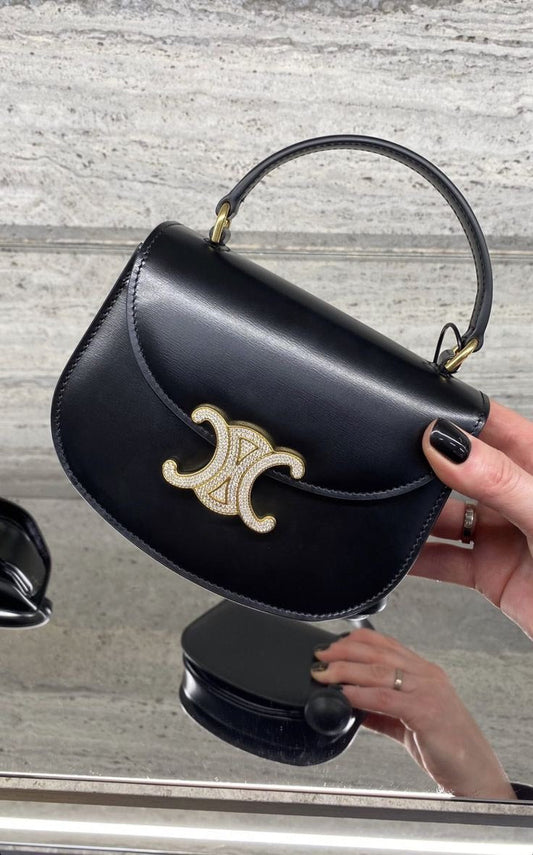 Celine Mini Chain Besace Clea in Shiny Calfskin Black 15.5 x 11.5 x 5cm